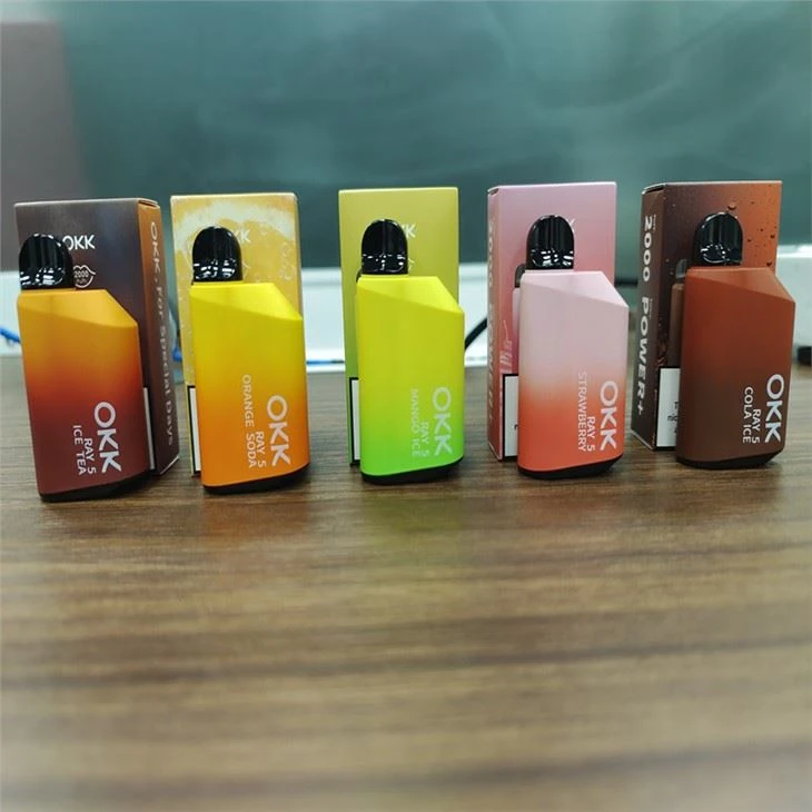 OKK RAY5 2000 इलेक्ट्रॉनिक सिगरेट डिस्पोजेबल Vape को फुलाता है